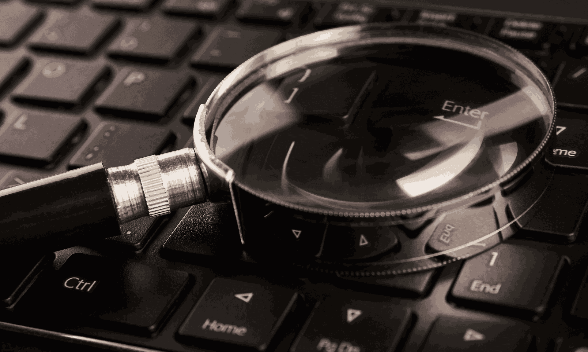 Trademark search webinar, magnifying glass