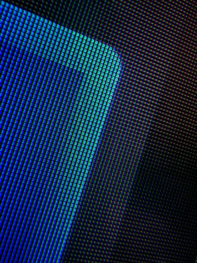 Digital assistance for IP with Qthena, image of blue and black dots